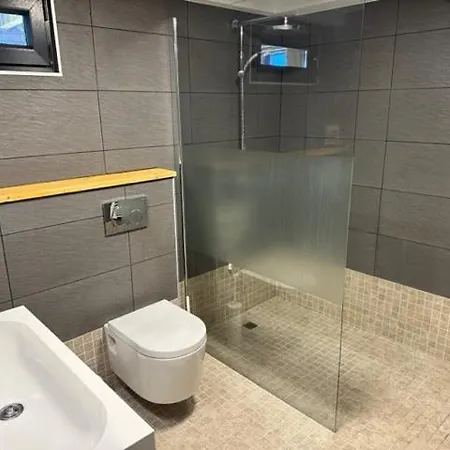 Chalet Lisa בקתה לייסין